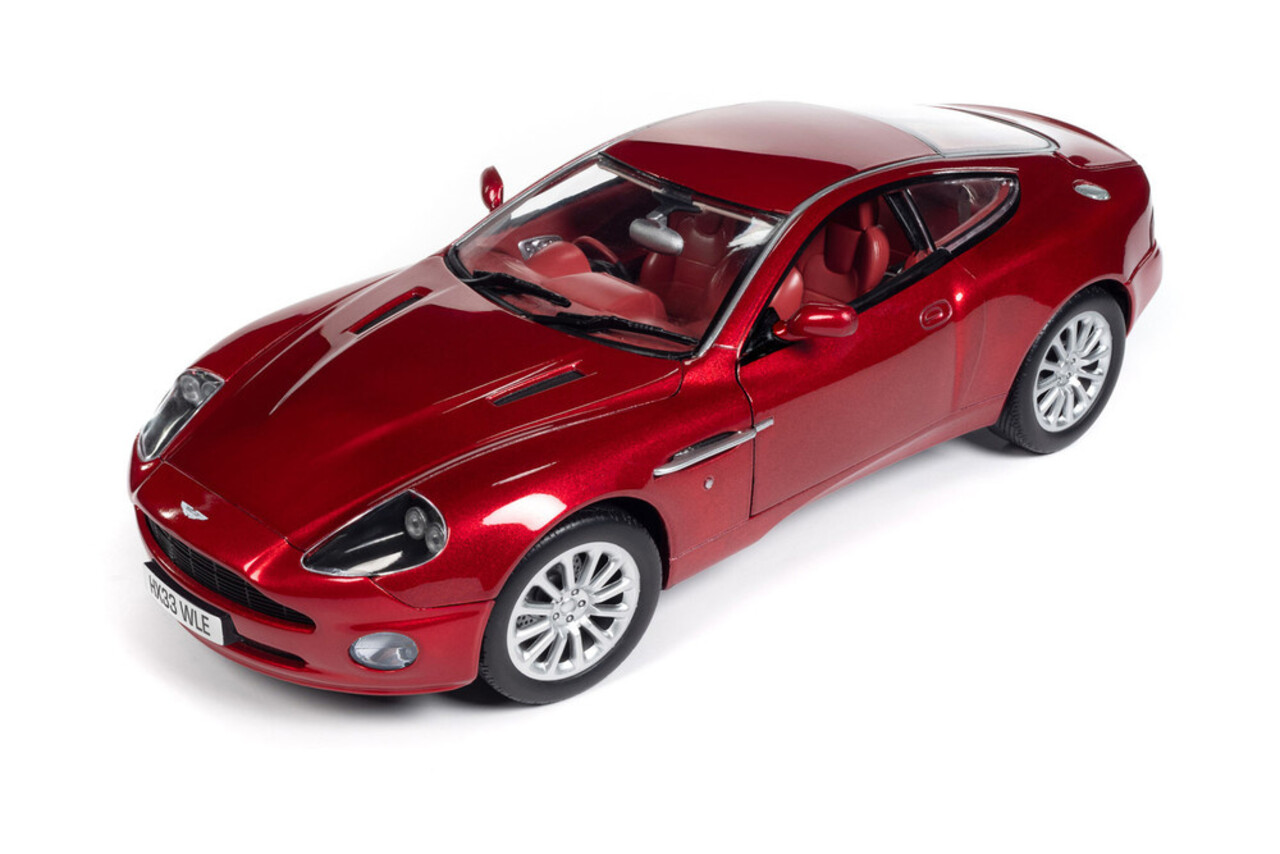 Aston Martin Aston Martin V12 Vanquish 2005 - 1:18 - Auto World