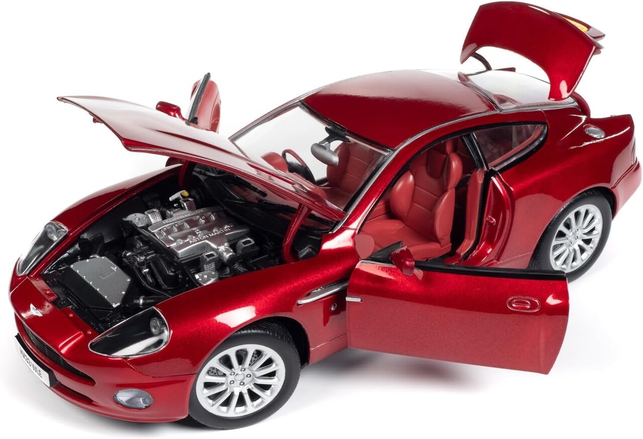 Aston Martin Aston Martin V12 Vanquish 2005 - 1:18 - Auto World