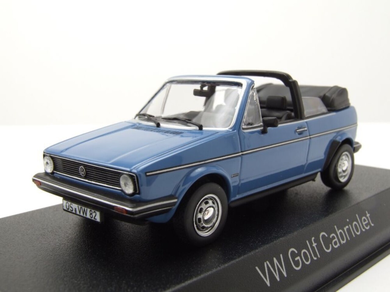 Volkswagen Volkswagen Golf Cabriolet 1981 - 1:43 - Norev