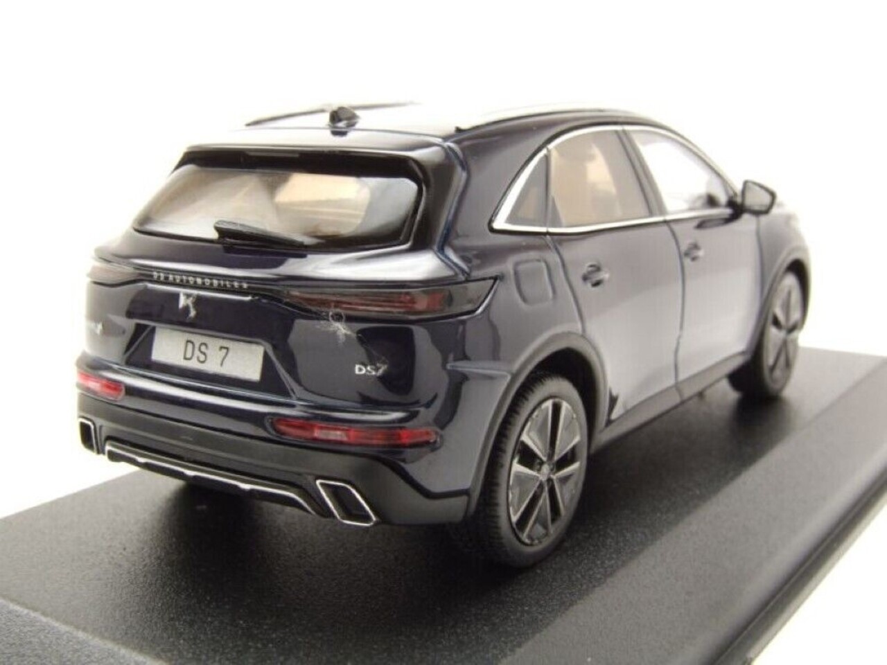 DS DS 7 2022 - 1:43 - Norev