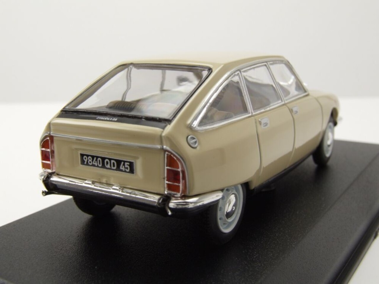 Citroen Citroen GS 1971 - 1:43 - Norev Citroen Citroen GS 1971 - 1:43 - Norev