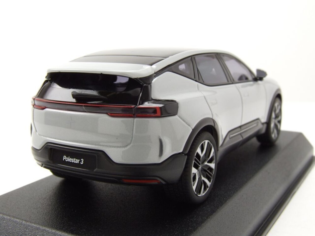 Polestar Polestar 3 2024  - 1:43 - Norev