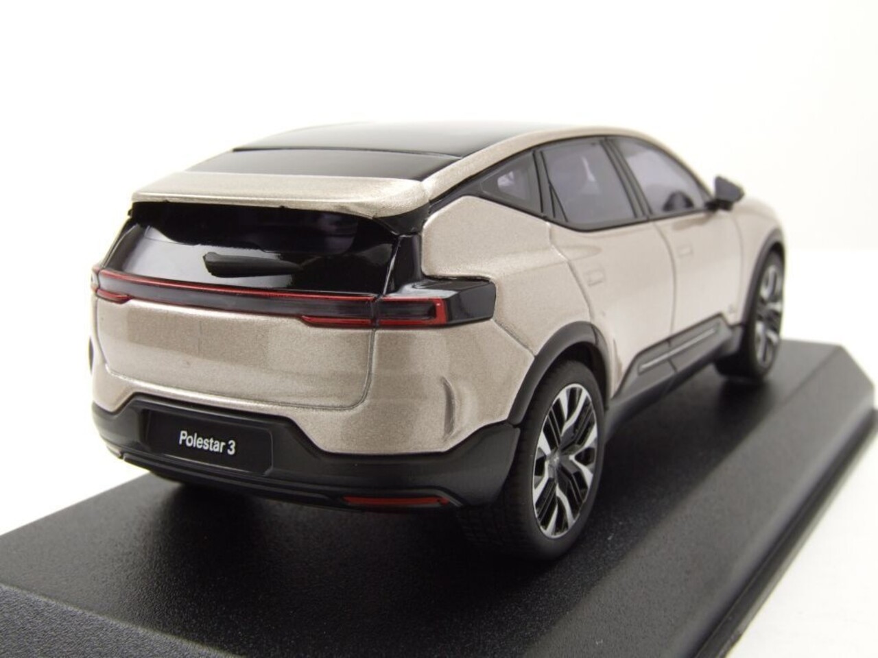 Polestar Polestar 3 2024  - 1:43 - Norev