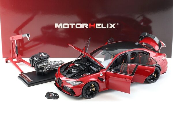 Alfa Romeo Alfa Romeo Giulia GTAm + Engine + Accessories  2021 - 1:18 - MotorHelix