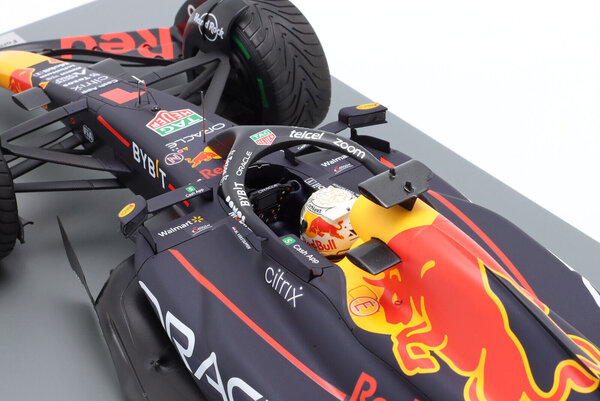 Formule 1 Oracle Red Bull Racing RB18 #1 Winner Japanese GP 2022 - 1:12 - Spark Formule 1 Oracle Red Bull Racing RB18 #1 Winner Japanese GP 2022 - 1:12 - Spark