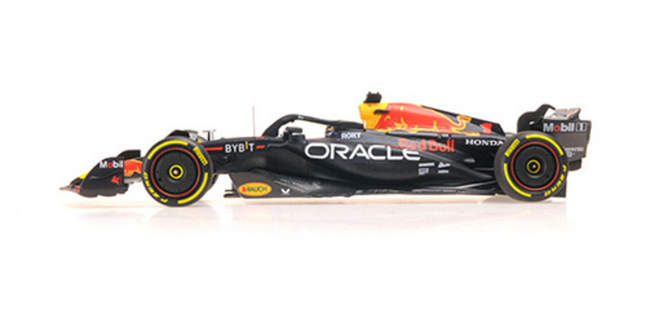 Formule 1 Oracle Red Bull Racing RB19, Verstappen, Winner Abu Dhabi GP 2023 - 1:43 - Minichamps Formule 1 Oracle Red Bull Racing RB19, Verstappen, Winner Abu Dhabi GP 2023 - 1:43 - Minichamps