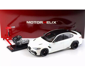 Alfa Romeo Alfa Romeo Giulia GTA + Engine + Accessories  2021 - 1:18 - MotorHelix Alfa Romeo Alfa Romeo Giulia GTA + Engine + Accessories  2021 - 1:18 - MotorHelix