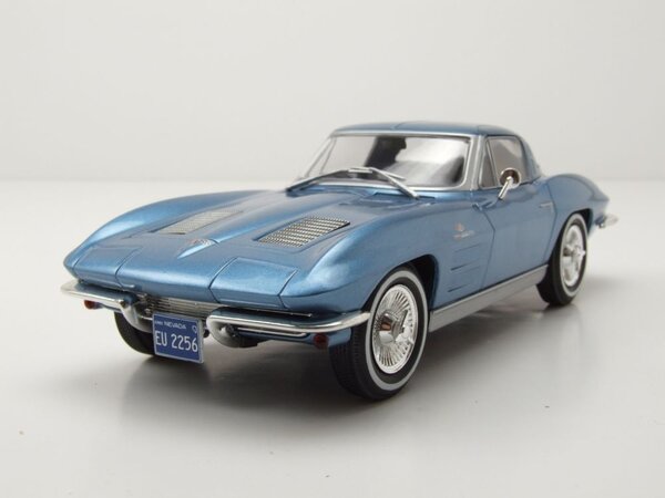 Chevrolet Chevrolet Corvette (C2) Stingray 1963 - 1:24 - Whitebox Chevrolet Chevrolet Corvette (C2) Stingray 1963 - 1:24 - Whitebox