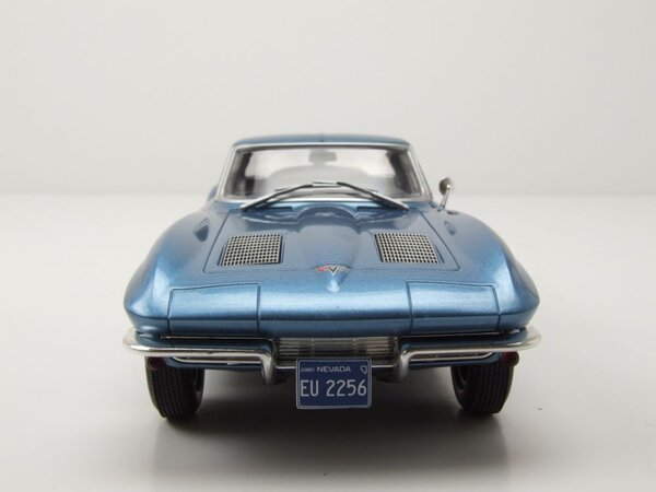 Chevrolet Chevrolet Corvette (C2) Stingray 1963 - 1:24 - Whitebox Chevrolet Chevrolet Corvette (C2) Stingray 1963 - 1:24 - Whitebox