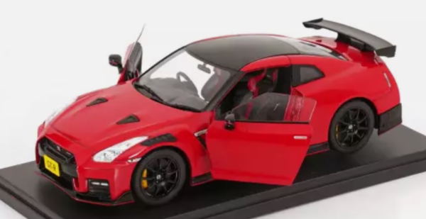 Nissan Nissan GT-R (R35) Nismo 2021 - 1:24 - Whitebox Nissan Nissan GT-R (R35) Nismo 2021 - 1:24 - Whitebox