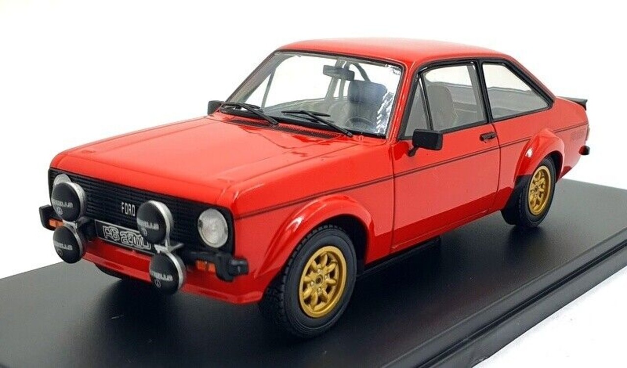 Ford Ford  Escort MK II RS 2000 1977 - 1:24 - Whitebox Ford Ford  Escort MK II RS 2000 1977 - 1:24 - Whitebox