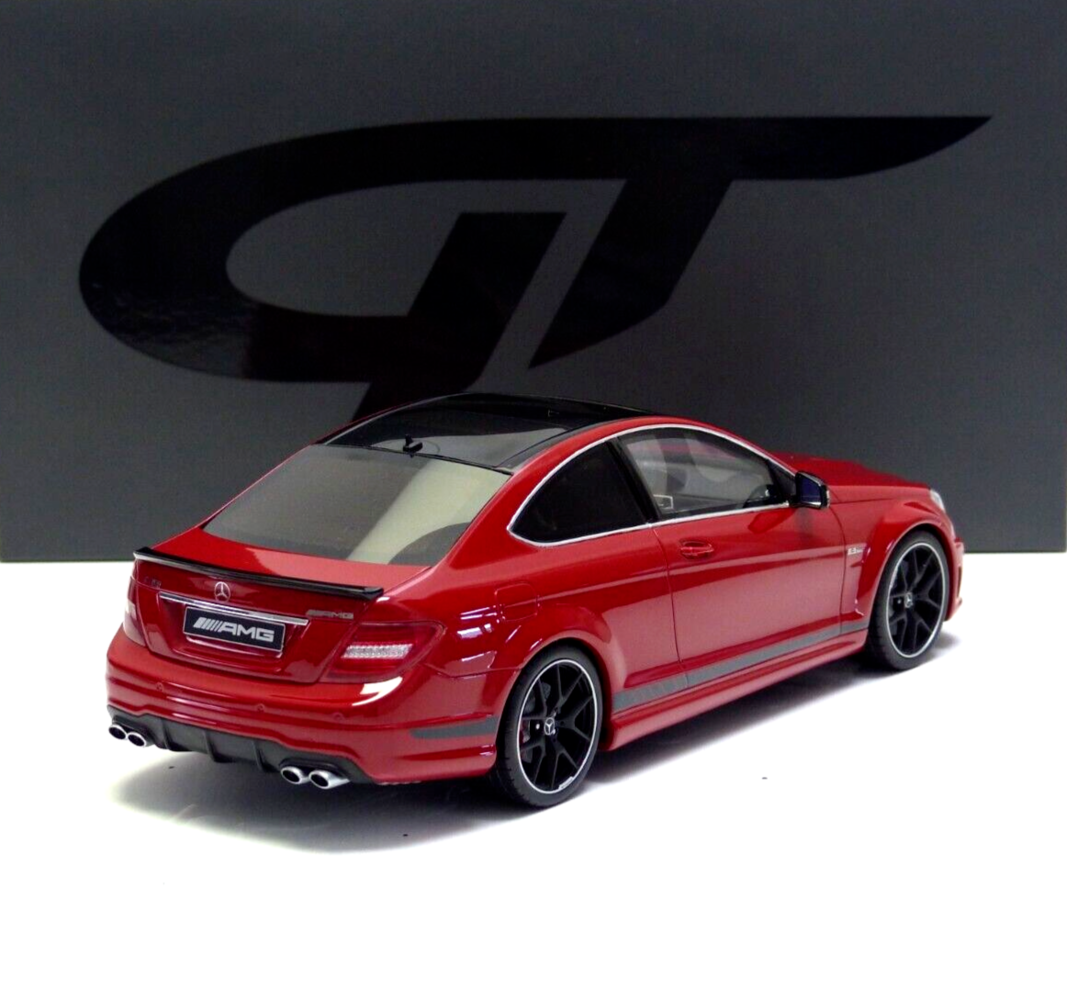 Mercedes-Benz Mercedes-Benz C63 AMG W204 Edition 507 2014 + Black Rims - 1:18 - GT Spirit Mercedes-Benz Mercedes-Benz C63 AMG W204 Edition 507 2014 + Black Rims - 1:18 - GT Spirit