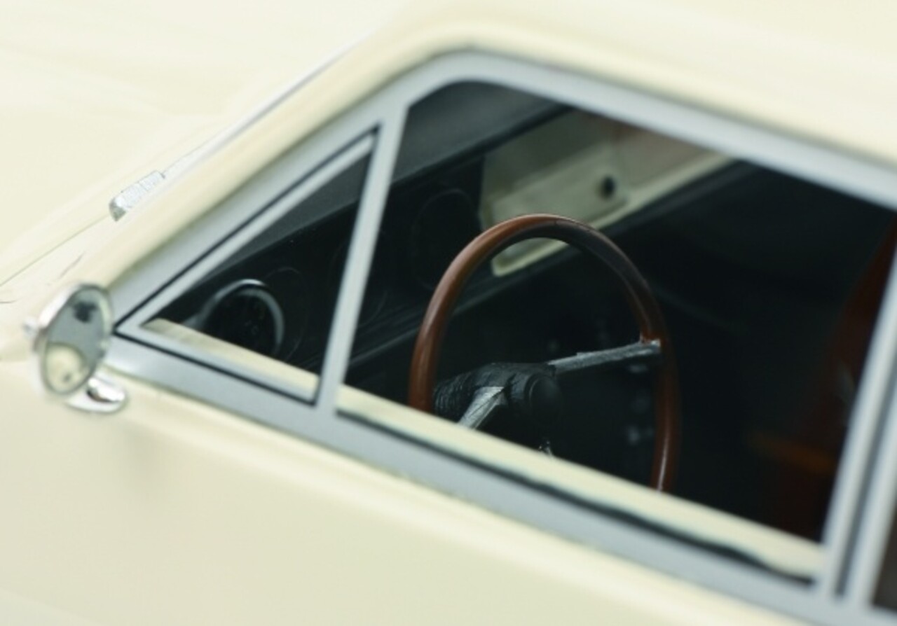 Opel Opel Kadett B Coupé - 1:18 - Schuco