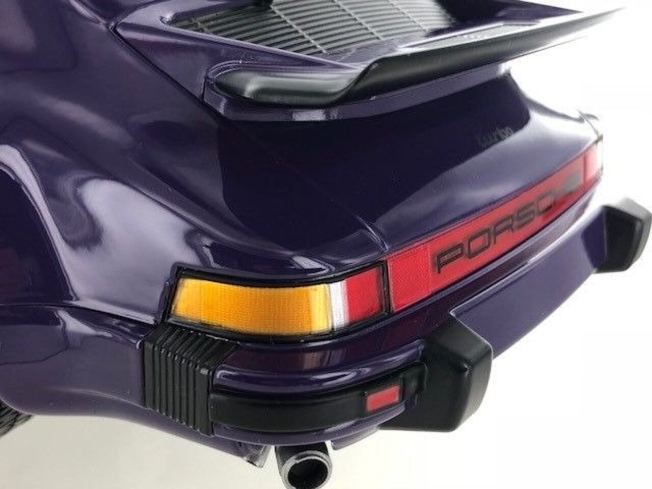 Porsche Porsche 911 Turbo 1977 - 1:12 - Minichamps