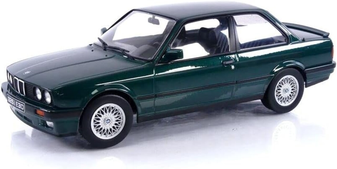 BMW BMW 325i M-Paket 1 1987 - 1:18 - KK Scale BMW BMW 325i M-Paket 1 1987 - 1:18 - KK Scale