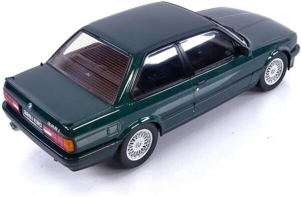 BMW BMW 325i M-Paket 1 1987 - 1:18 - KK Scale BMW BMW 325i M-Paket 1 1987 - 1:18 - KK Scale