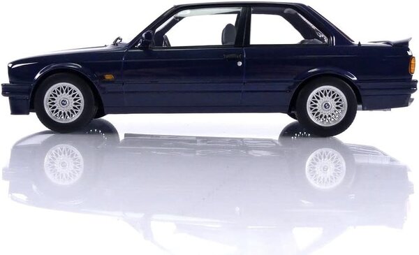 BMW BMW 325i M-Paket 2 1988 - 1:18 - KK Scale