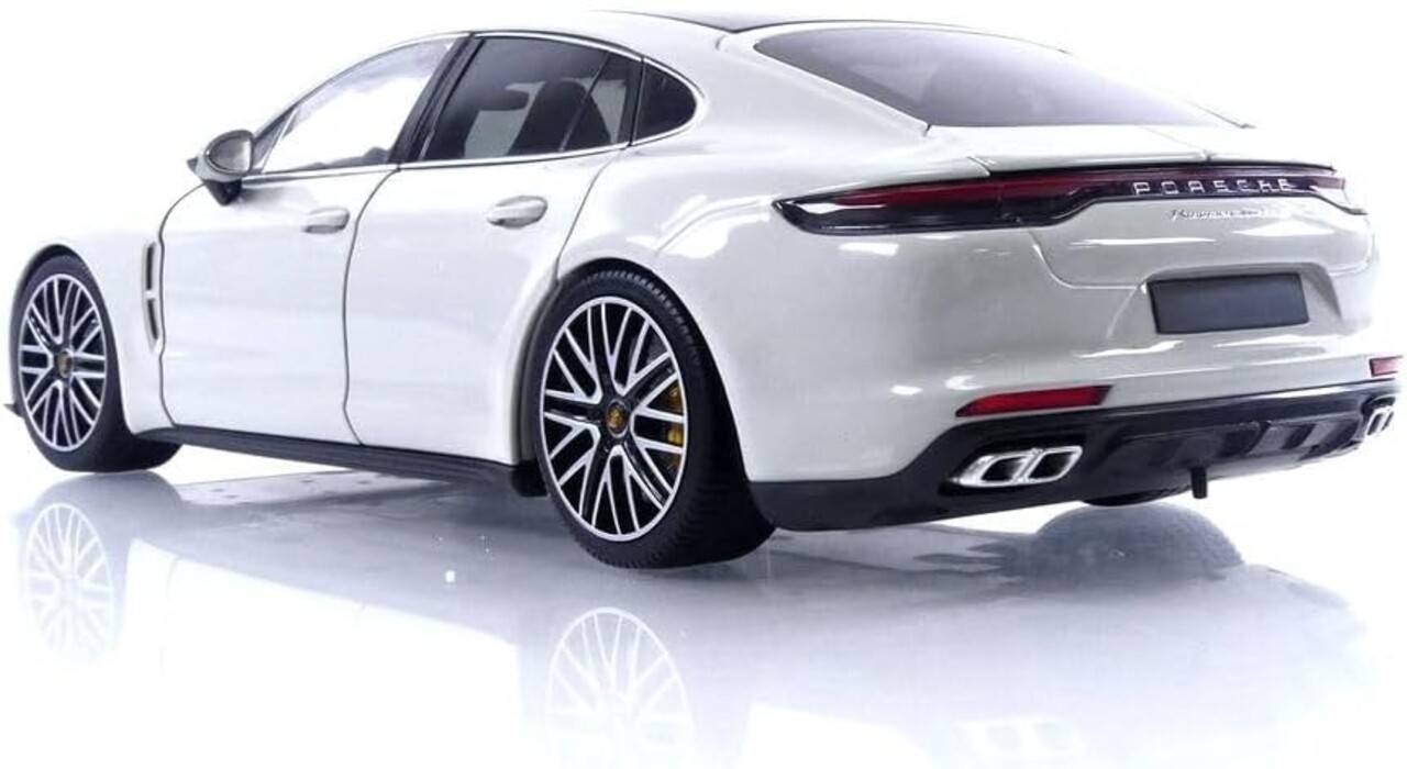 Porsche Porsche Panamera Turbo S 2020 - 1:18 - Minichamps