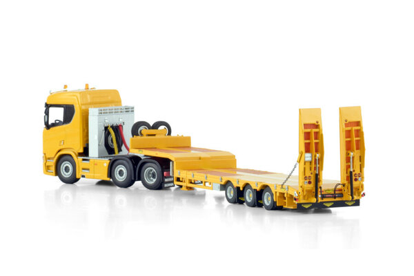 Scania Scania R Normal CR20N 6x2 Twin Steer + Semi Lowloader (3 Axle) + Ramps -1:50 - WSI Models Scania Scania R Normal CR20N 6x2 Twin Steer + Semi Lowloader (3 Axle) + Ramps -1:50 - WSI Models