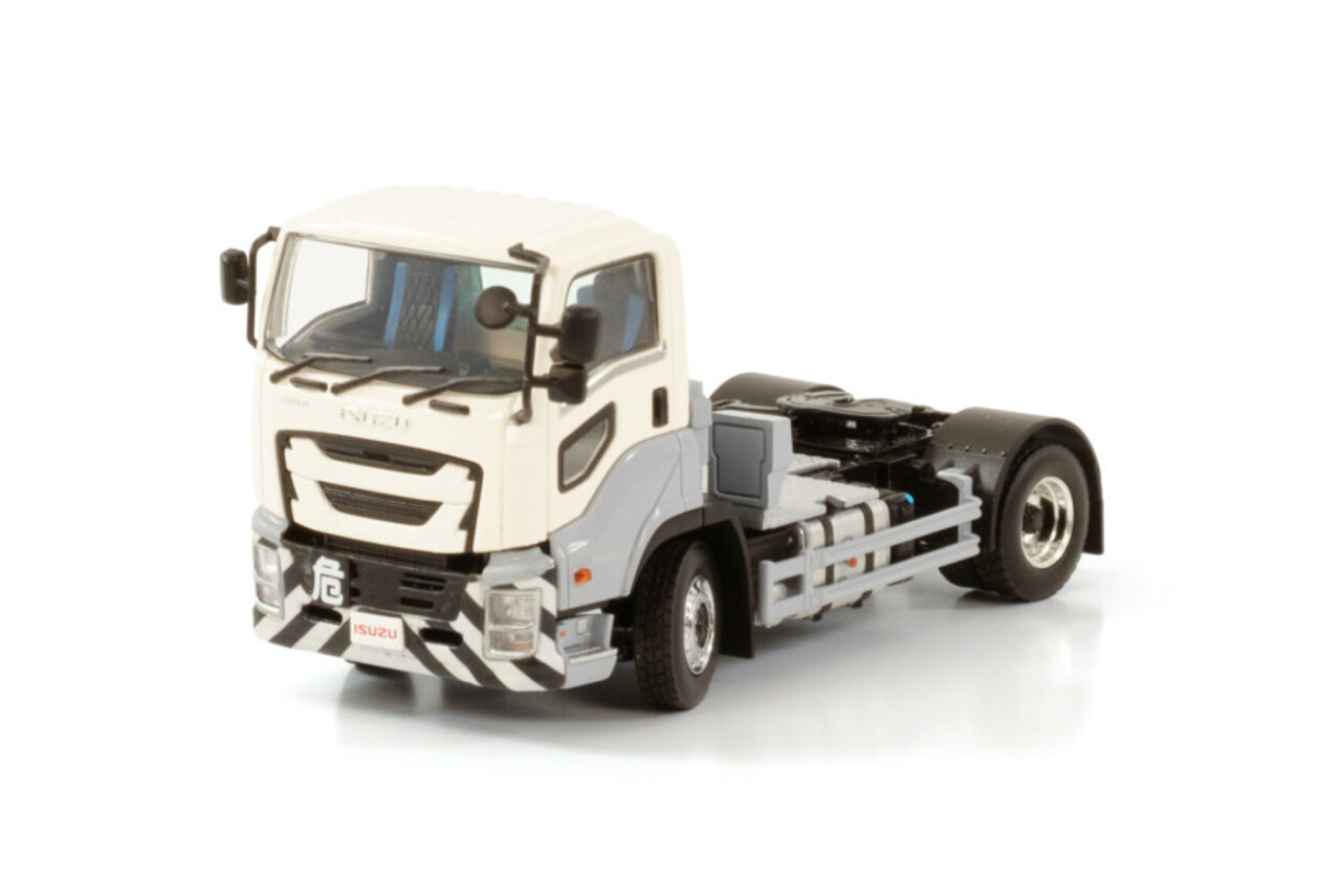 Isuzu Isuzu Giga Short Cab 4x2 'White' - 1:50 - WSI Models Isuzu Isuzu Giga Short Cab 4x2 'White' - 1:50 - WSI Models