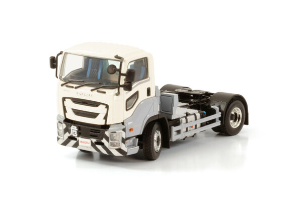 Isuzu Isuzu Giga Short Cab 4x2 'White' - 1:50 - WSI Models Isuzu Isuzu Giga Short Cab 4x2 'White' - 1:50 - WSI Models