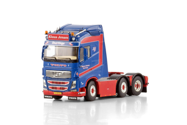 Volvo Volvo FH4 Globetrotter Tractor 6x2 Twin Steer 'Klaus Jensen' - 1:50 - WSI Models Volvo Volvo FH4 Globetrotter Tractor 6x2 Twin Steer 'Klaus Jensen' - 1:50 - WSI Models