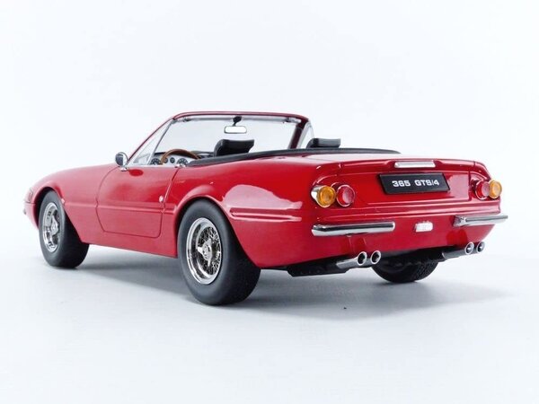 Ferrari Ferrari 365 GTS/4 1969 - 1:18 - KK Scale