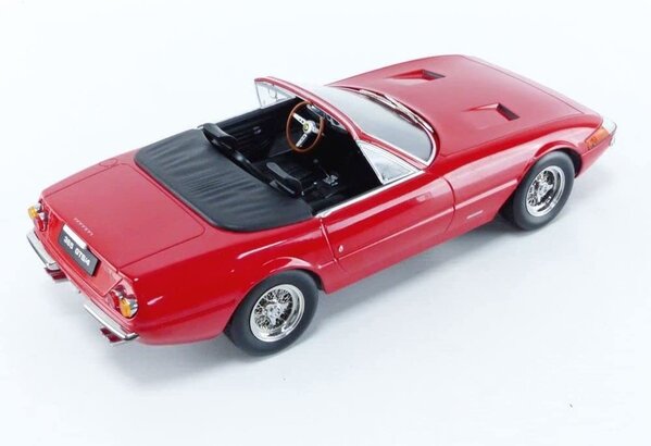 Ferrari Ferrari 365 GTS/4 1969 - 1:18 - KK Scale