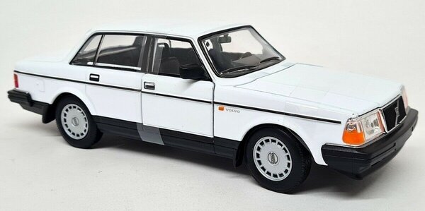 Volvo Volvo 240 GL 1986 - 1:24 - Welly Volvo Volvo 240 GL 1986 - 1:24 - Welly