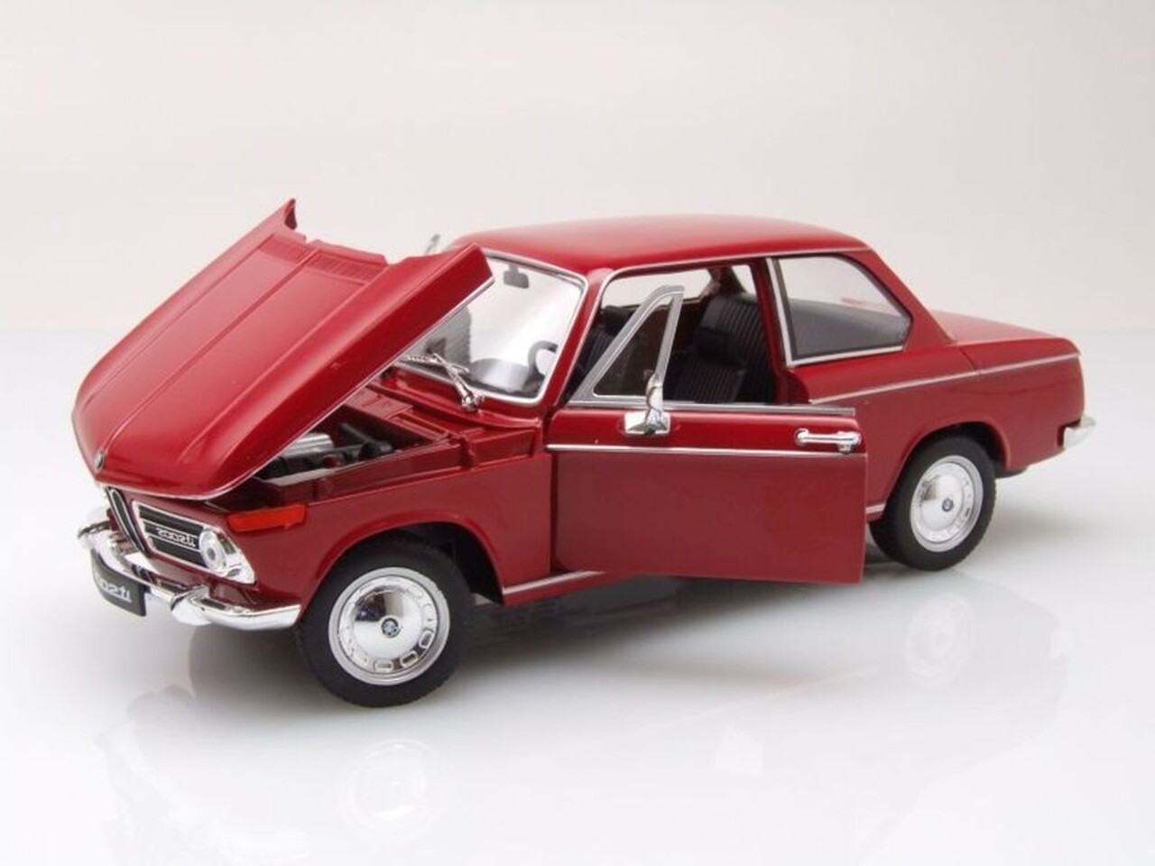 BMW BMW 2002Ti - 1:24 - Welly