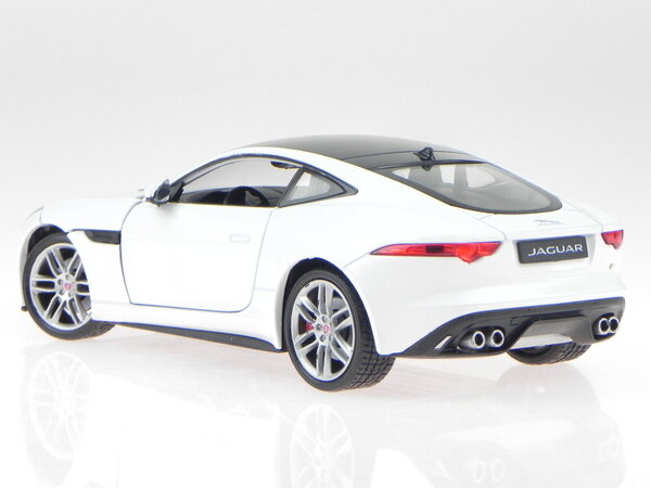 Jaguar Jaguar F-Type Coupe 2015 - 1:24 - Welly Jaguar Jaguar F-Type Coupe 2015 - 1:24 - Welly