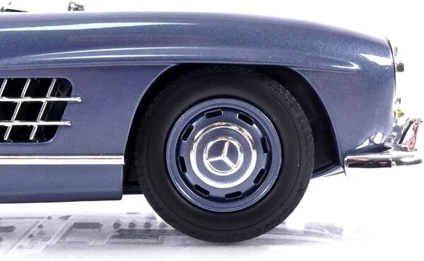 Mercedes-Benz Mercedes-Benz 300 SL Coupé W198 1955 - 1:18 - Minichamps