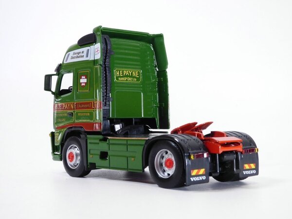 Volvo Volvo FH12 'H.E. Payne' - 1:50 - Cararama Volvo Volvo FH12 'H.E. Payne' - 1:50 - Cararama
