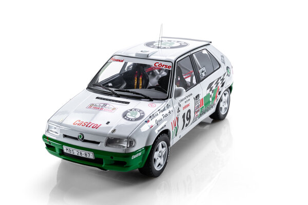 Skoda Škoda Felicia Kit Car #19 Tour de Corse 1995 - 1:18 - IXO Models
