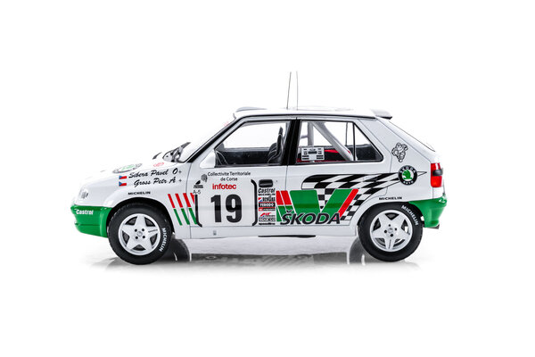 Skoda Škoda Felicia Kit Car #19 Tour de Corse 1995 - 1:18 - IXO Models