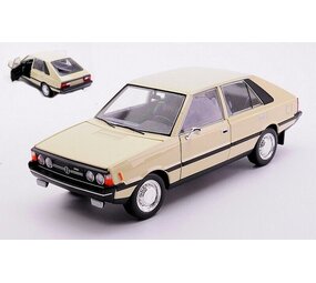 FSO FSO Polonez 1500 MR - 1:24 - Welly FSO FSO Polonez 1500 MR - 1:24 - Welly