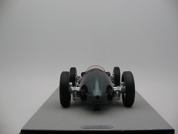 Formule 1 BRM V16 British GP Presentation 1950 - 1:18 - Tecnomodel Mythos Formule 1 BRM V16 British GP Presentation 1950 - 1:18 - Tecnomodel Mythos