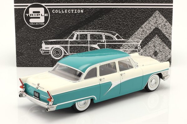 Gaz GAZ 13 Seagull - 1:18 - Triple 9 Collection Gaz GAZ 13 Seagull - 1:18 - Triple 9 Collection