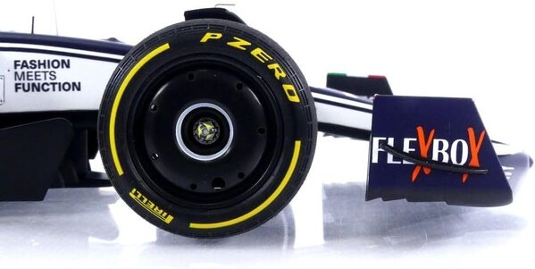 Formule 1 Scuderia Alphatauri AT03, Y. Tsunoda, Bahrain GP 2022 - 1:18 - Minichamps Formule 1 Scuderia Alphatauri AT03, Y. Tsunoda, Bahrain GP 2022 - 1:18 - Minichamps