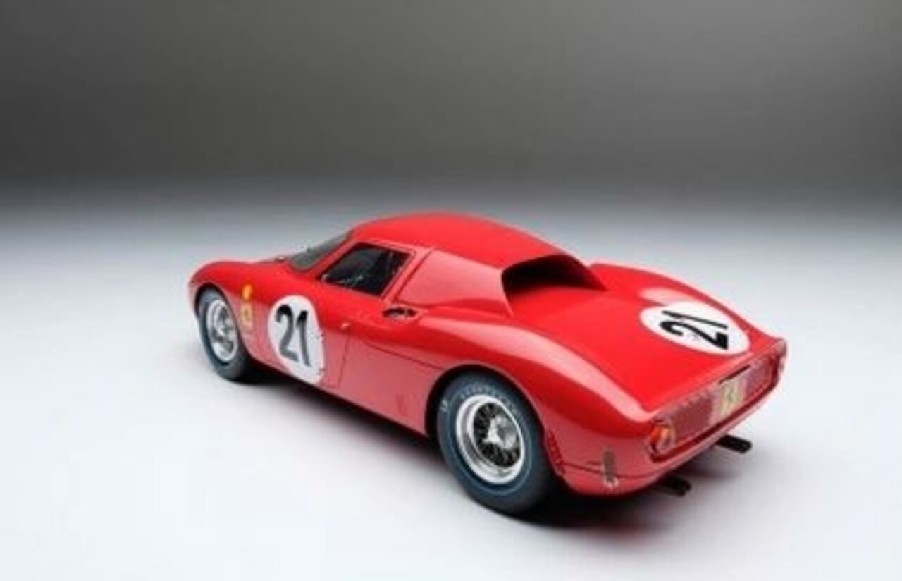 Ferrari Ferrari 250 LM #21 Winner 24H Le Mans 1965 - 1:18 - Amalgam Ferrari Ferrari 250 LM #21 Winner 24H Le Mans 1965 - 1:18 - Amalgam