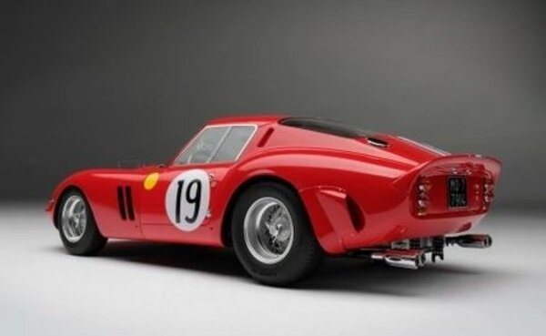 Ferrari Ferrari 250 GTO #19 24H Le Mans 1962 Winner GT Class - 1:18 - Amalgam
