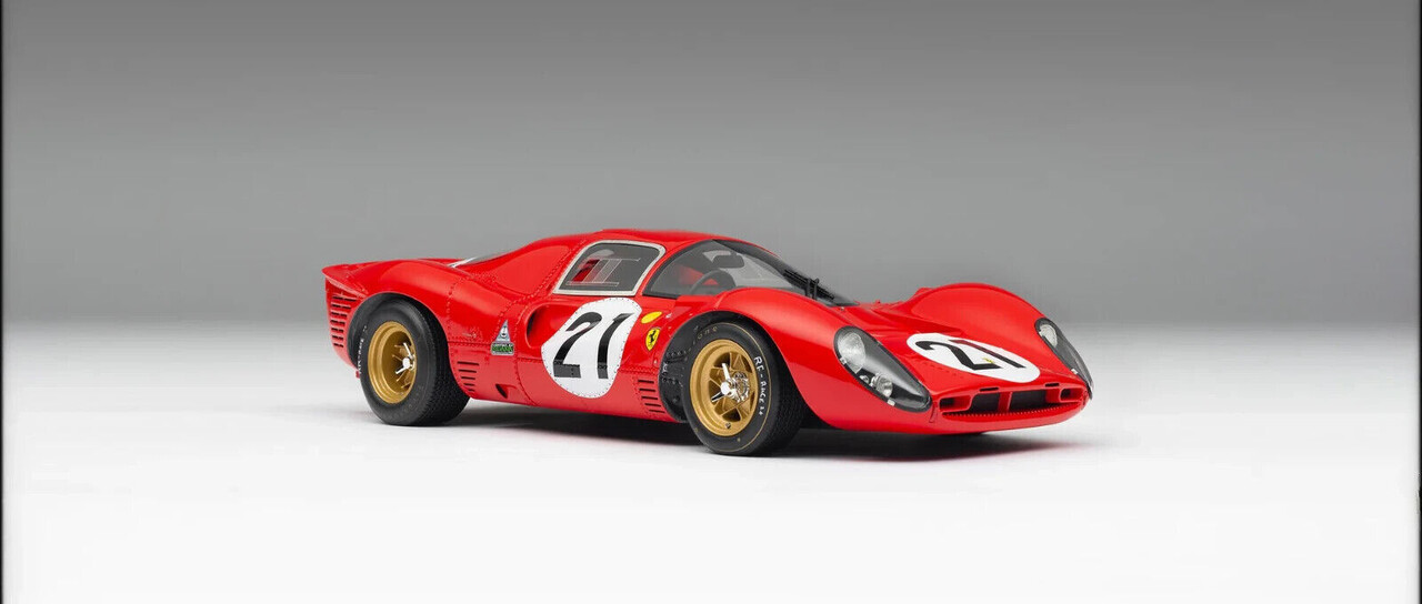 Ferrari Ferrari 330 P4 #21 2nd 24H Le Mans 1967 - 1:18 - Amalgam Ferrari Ferrari 330 P4 #21 2nd 24H Le Mans 1967 - 1:18 - Amalgam