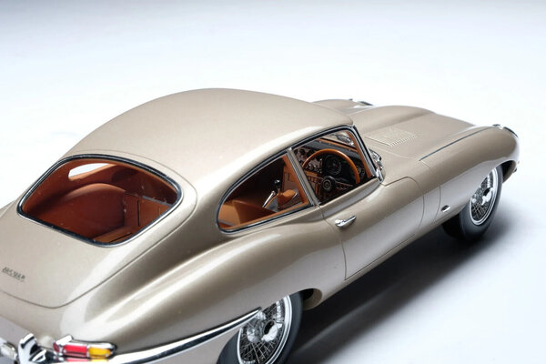 Jaguar Jaguar E-Type 3.8L 1 Series Coupe 1961 - 1:18 - Amalgam