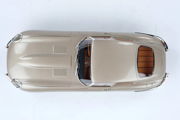 Jaguar Jaguar E-Type 3.8L 1 Series Coupe 1961 - 1:18 - Amalgam
