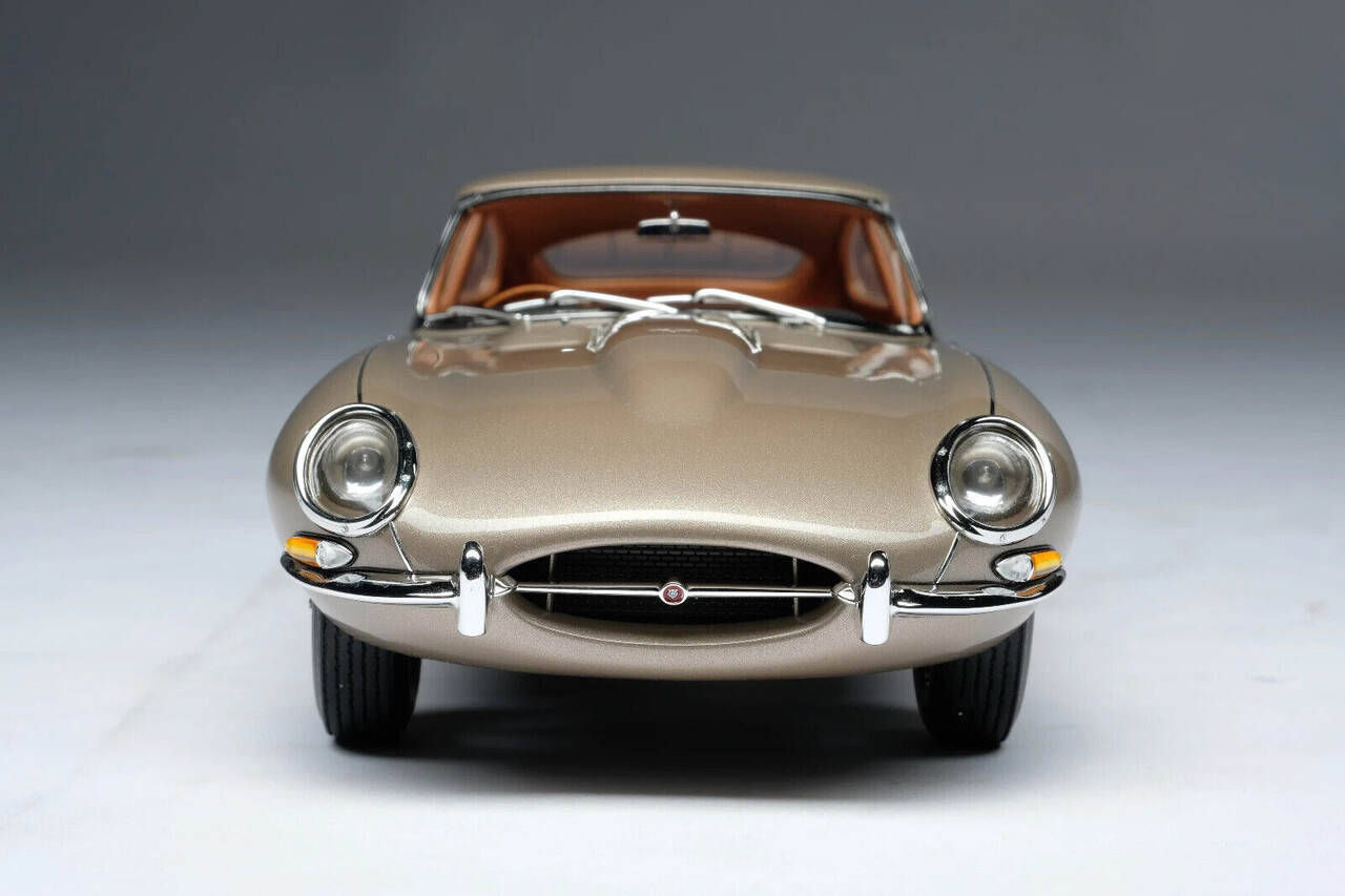 Jaguar Jaguar E-Type 3.8L 1 Series Coupe 1961 - 1:18 - Amalgam