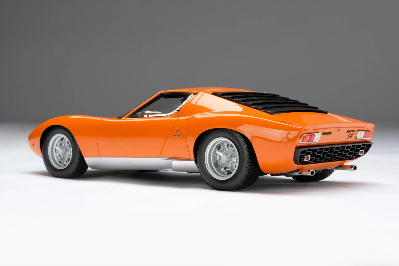 Lamborghini Lamborghini Miura P400 SV 1971  - 1:18 - Amalgam