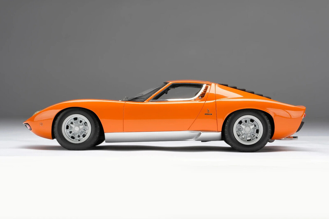 Lamborghini Lamborghini Miura P400 SV 1971  - 1:18 - Amalgam