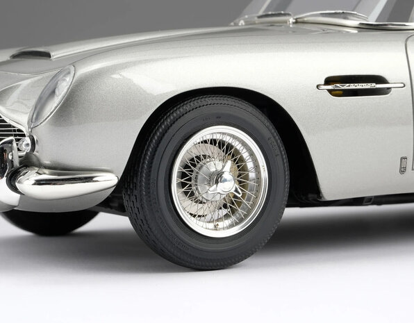 Aston Martin Aston Martin DB5 - 1:18 - Amalgam
