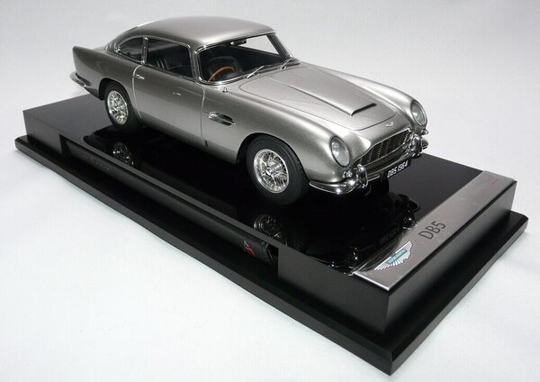 Aston Martin Aston Martin DB5 - 1:18 - Amalgam