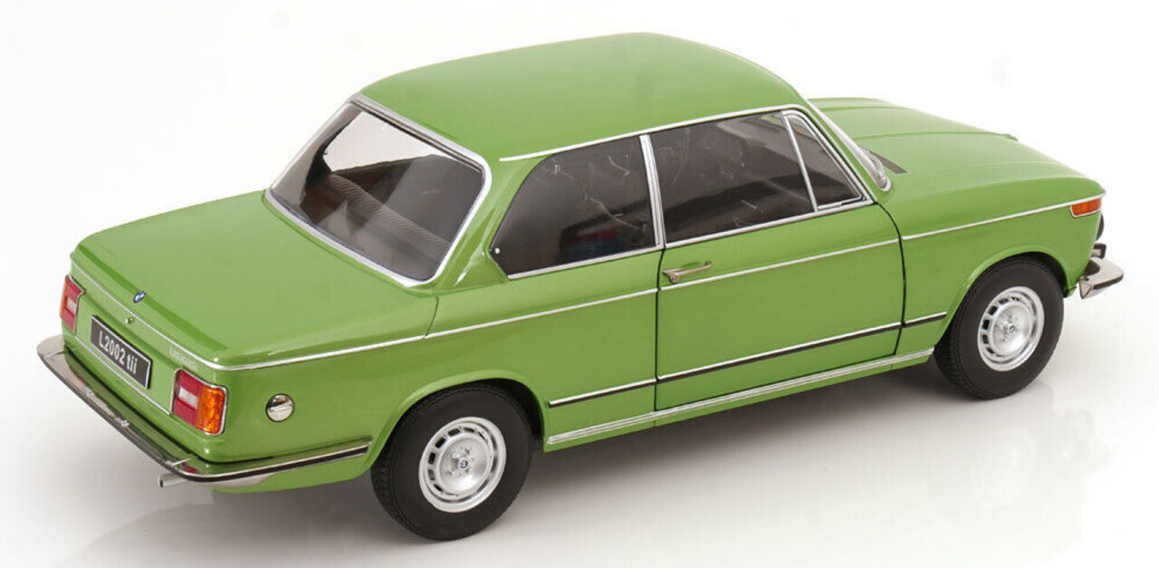 BMW BMW L2002 Tii 2-Series 1974 - 1:12 - KK Scale BMW BMW L2002 Tii 2-Series 1974 - 1:12 - KK Scale